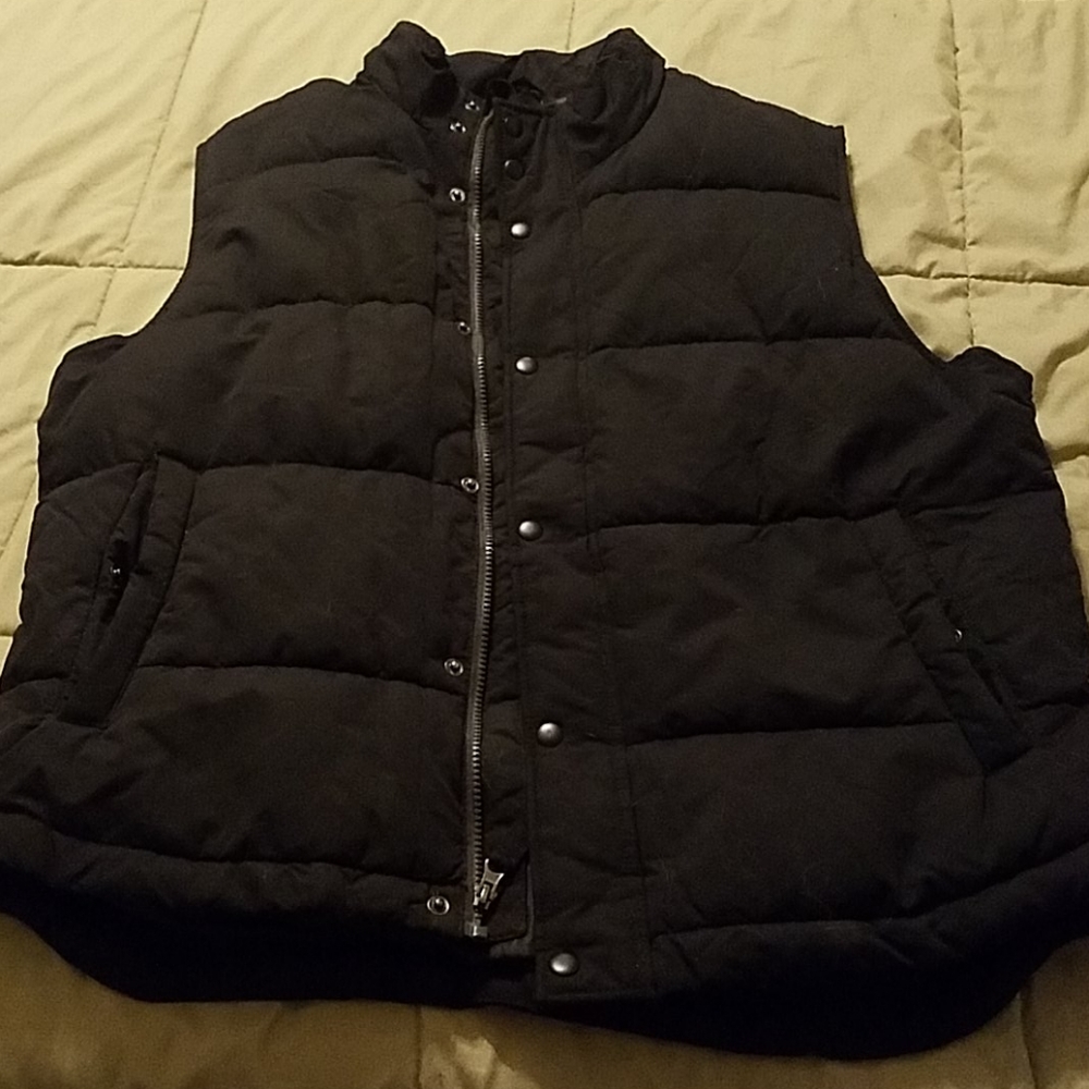 Mens vest never worn